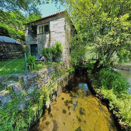 בית נופש Casa Do Rio - Eido Do Pomar