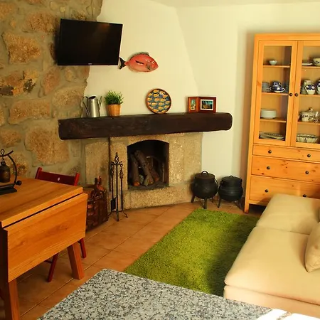 Ferienhaus Casa Do Rio - Eido Do Pomar
